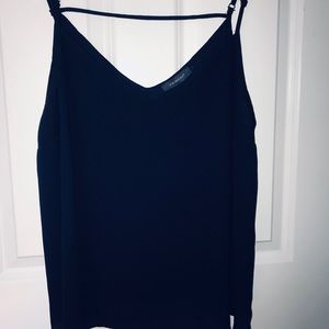 Flow tank top